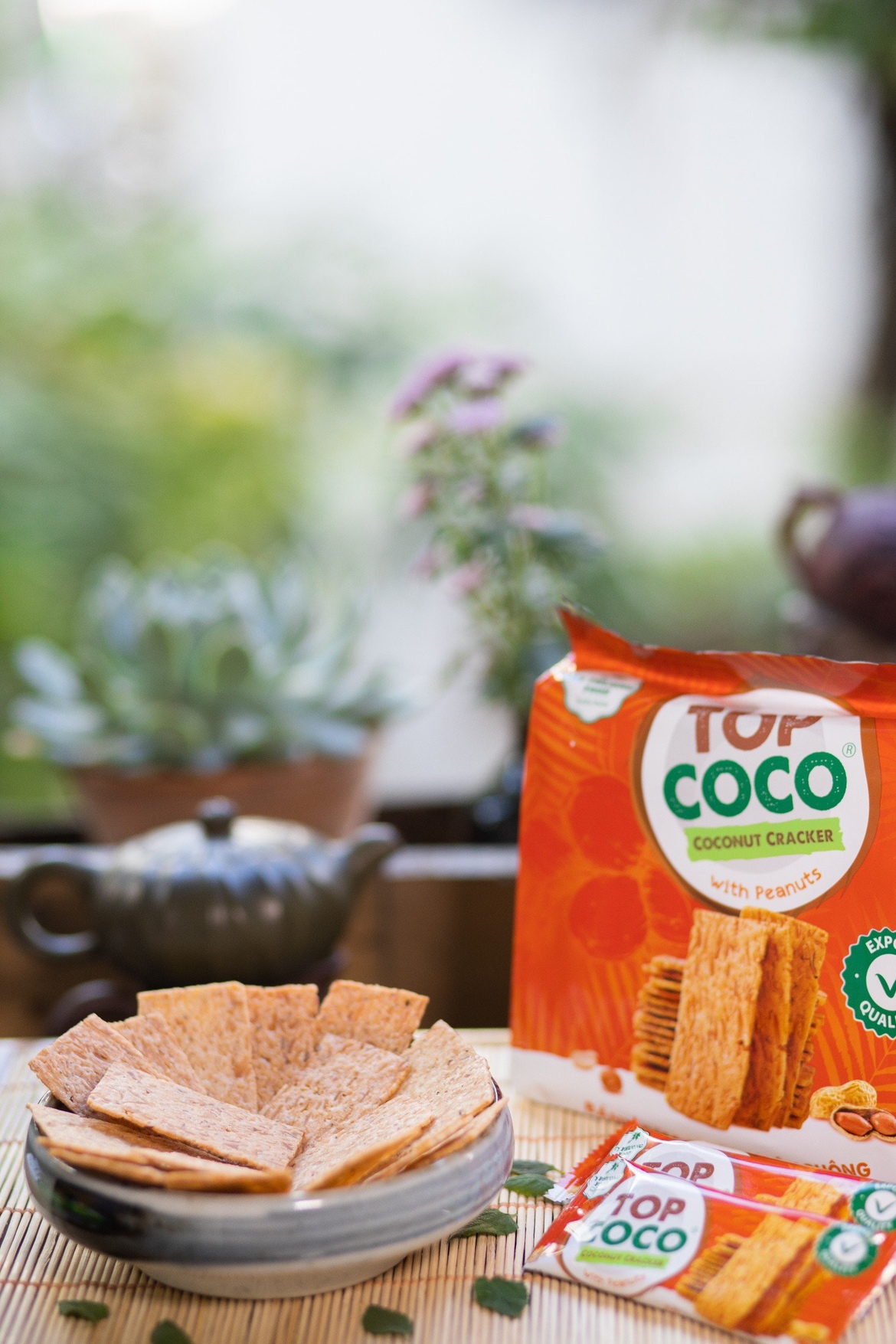 ココナッツクラッカピーナッツ風味・TOP COCO CRACKER WITH PEANUTS・BÁNH DỪA NƯỚNG ĐẬU PHỘNG